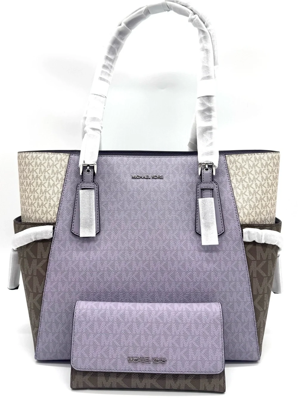Michael Kors Voyager Large Color-Block Tote Bag w Matching Trifold Wallet Lilac